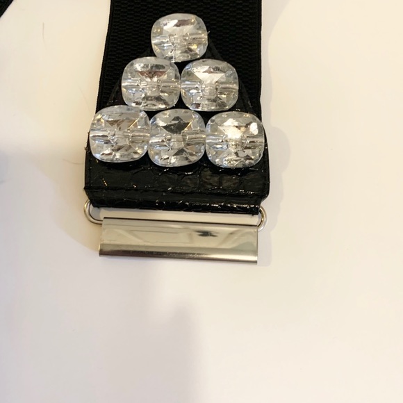 Belt - Picture 4 of 5